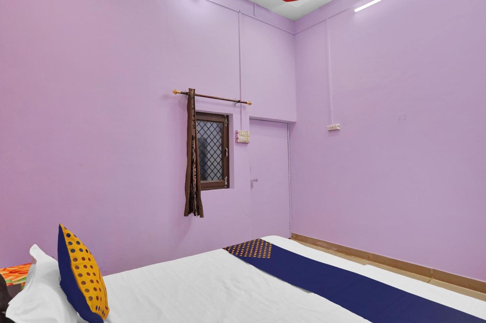 Hotel O Aniruddha Palace Mathura Eksteriør bilde
